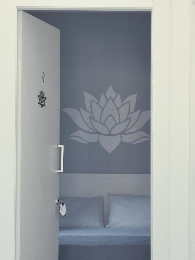 Fiore Di Loto Rooms Carini Eksteriør bilde